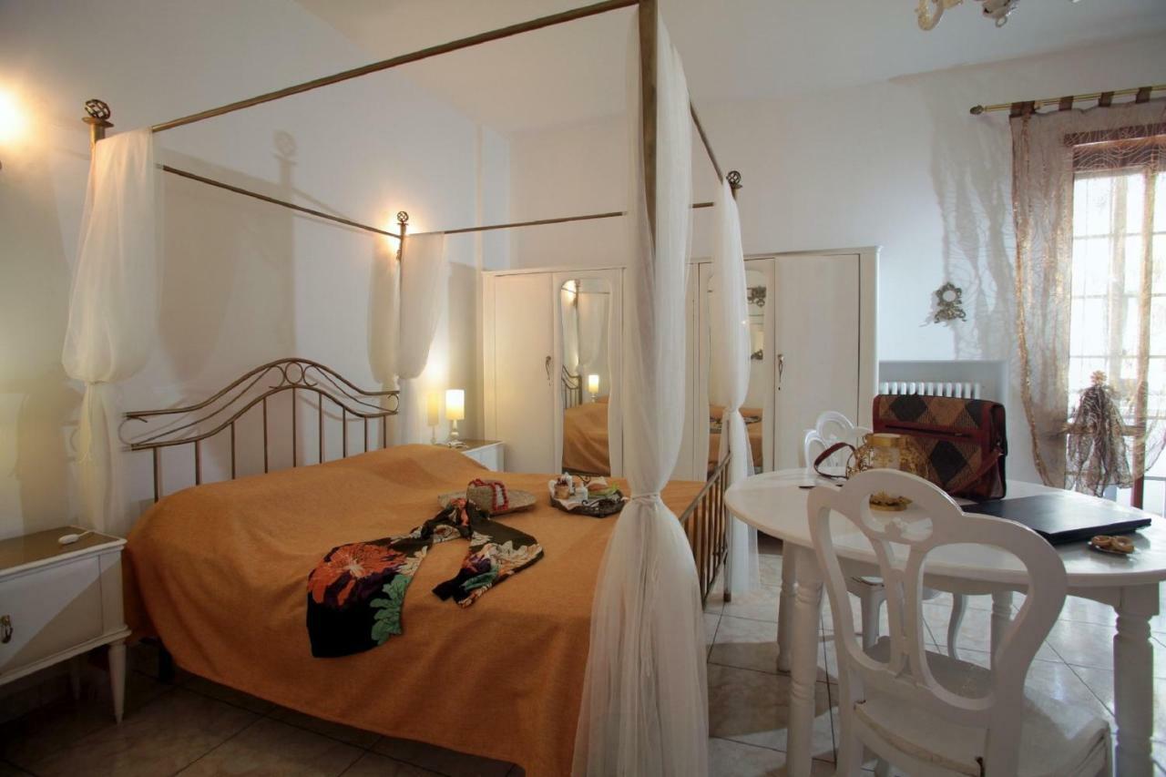 Zo. Ne. Baroque B&B Lecce Extérieur photo