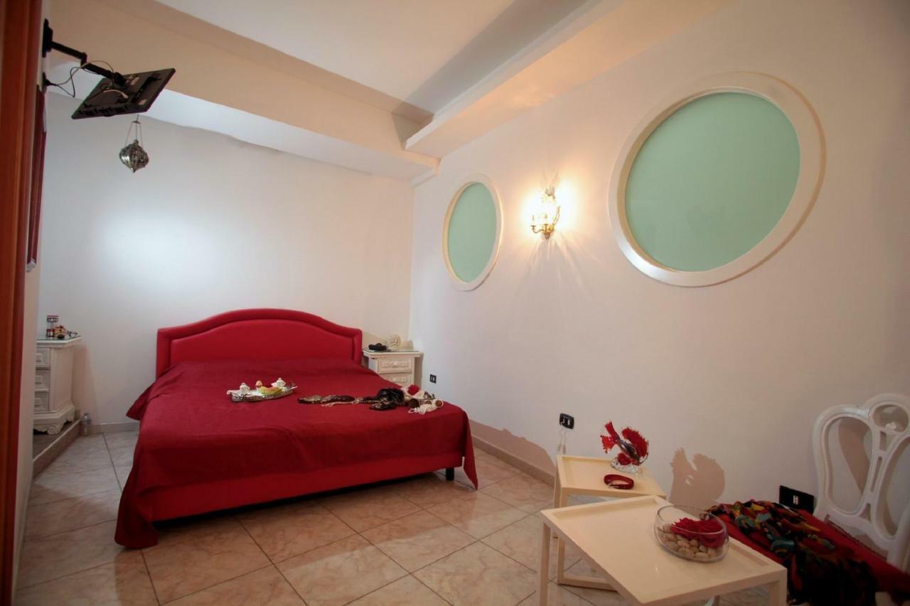 Zo. Ne. Baroque B&B Lecce Extérieur photo